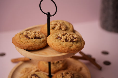 Cinnamon Crumble Chocolate Drizzle Cookies
