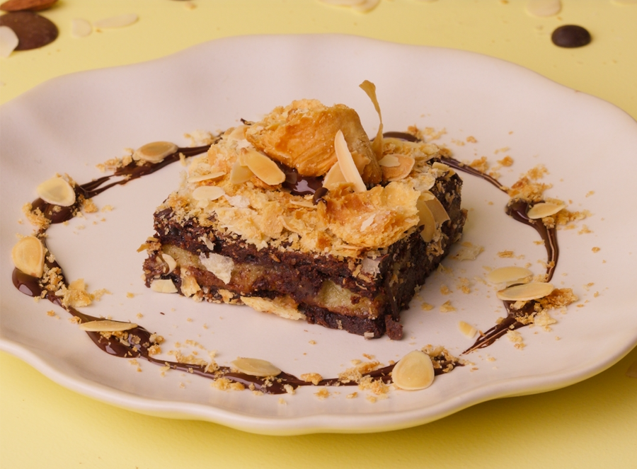Chocolate Almond Croissant Brownies