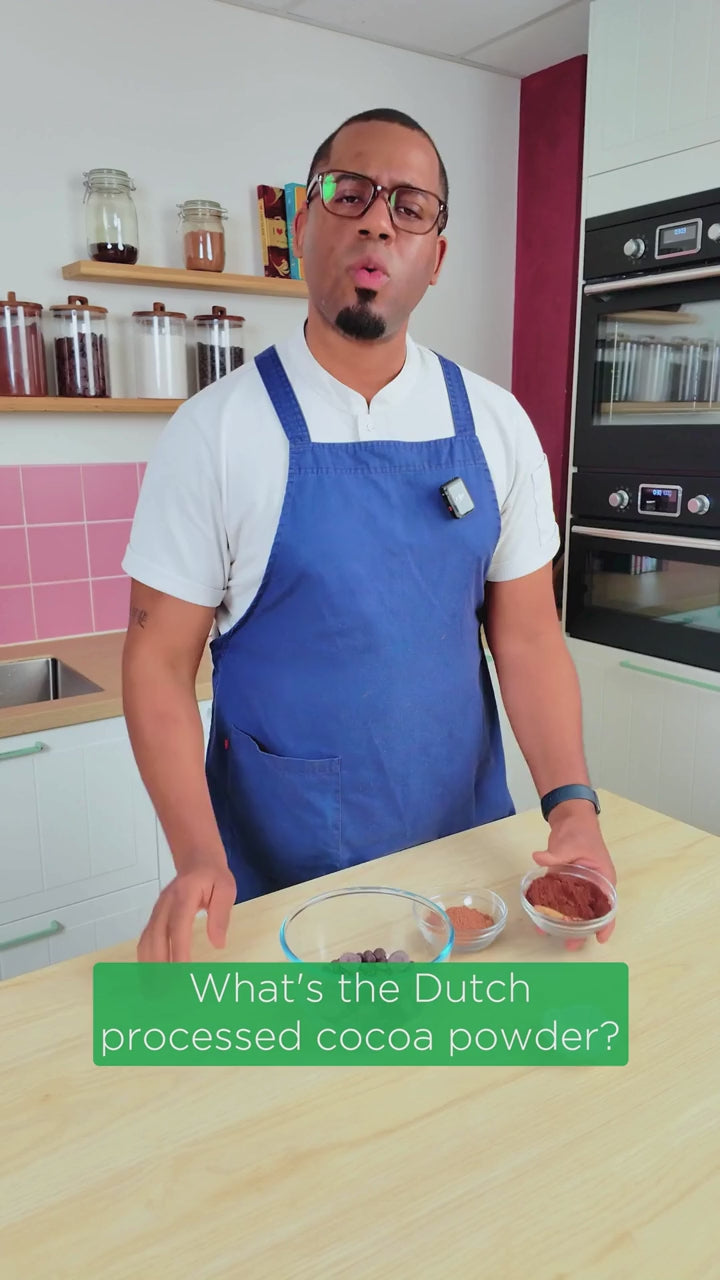 Dutch Cocoa vs
Cocoa Powder
