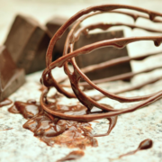 How to Use a Chocolate Substitute in Baking: A Complete Guide 8